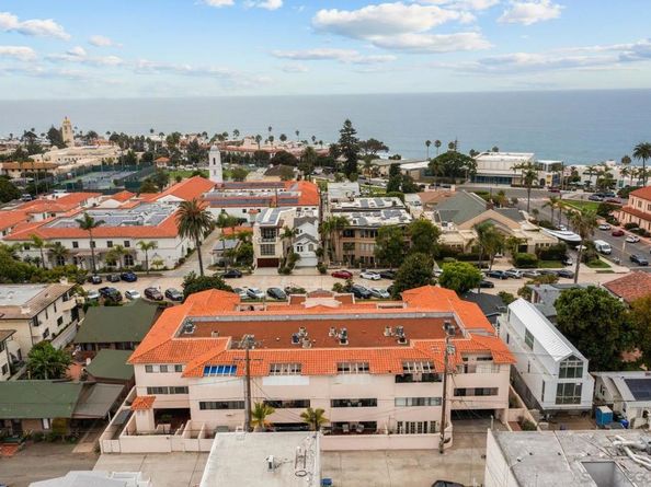 7757 Eads Ave B7, La Jolla CA 92037