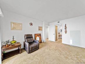 7757 Eads Ave B7, La Jolla CA 92037