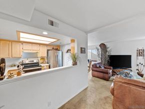 7757 Eads Ave B7, La Jolla CA 92037