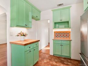 2717 Meade Ave, San Diego CA 92116