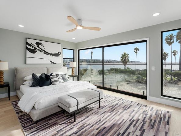 2623 Ocean Front Walk, San Diego CA 92109