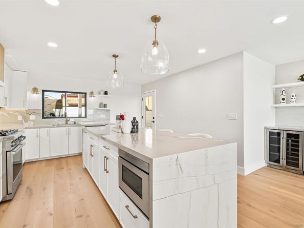 2623 Ocean Front Walk, San Diego CA 92109