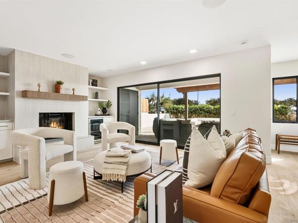 2623 Ocean Front Walk, San Diego CA 92109