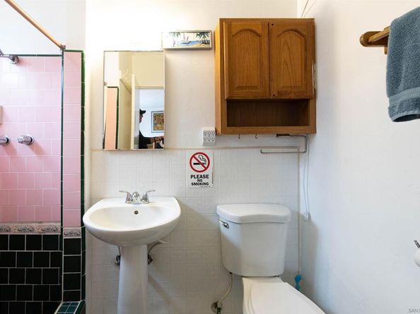 5038 40 W Point Loma Blvd, San Diego CA 92107