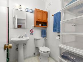 5038 40 W Point Loma Blvd, San Diego CA 92107