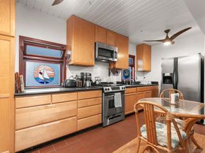 5038 40 W Point Loma Blvd, San Diego CA 92107