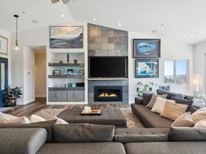 9420 Crest Drive, Spring Valley CA 91977