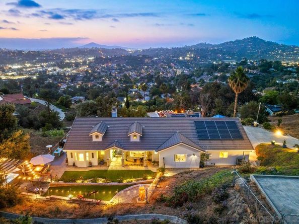 9420 Crest Drive, Spring Valley CA 91977