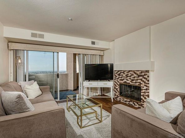 11265 Affinity Ct 103, San Diego CA 92131