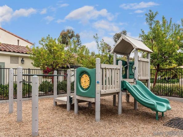 6744 Monterra Trl, San Diego CA 92130