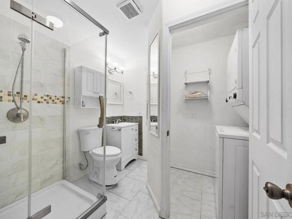 2297 1/2 Orchard Ave, El Cajon CA 92019