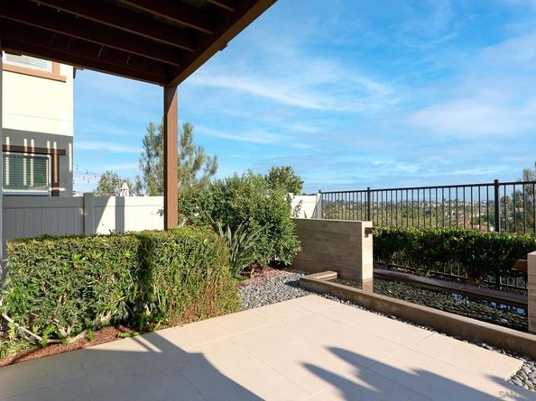 1228 Via Candelas, Oceanside CA 92056