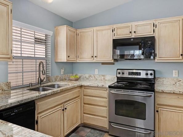 18557 Caminito Pasadero 389, San Diego CA 92128