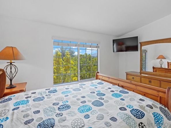 18557 Caminito Pasadero 389, San Diego CA 92128