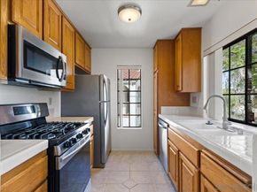 13330 Caminito Ciera 22, San Diego CA 92129