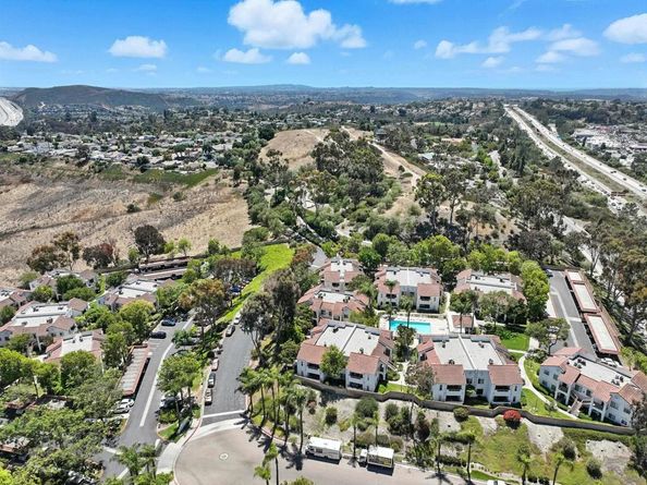 13330 Caminito Ciera 22, San Diego CA 92129