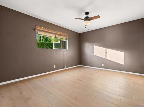 3306 Donna Dr, Carlsbad CA 92008