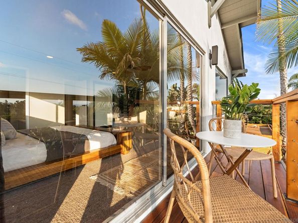 3306 Donna Dr, Carlsbad CA 92008