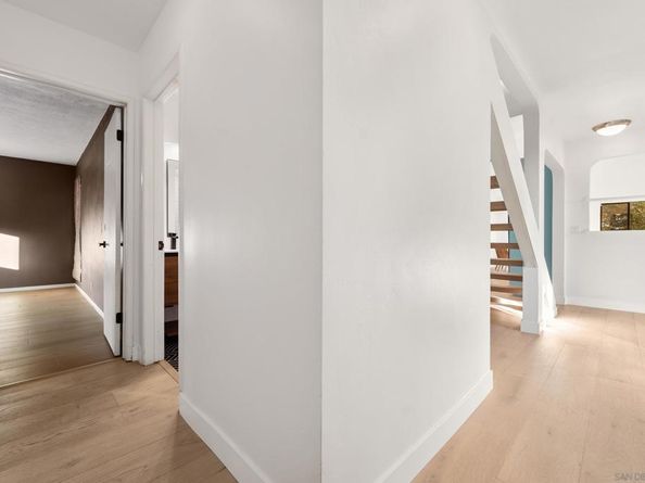 3306 Donna Dr, Carlsbad CA 92008