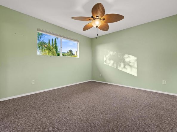 3306 Donna Dr, Carlsbad CA 92008