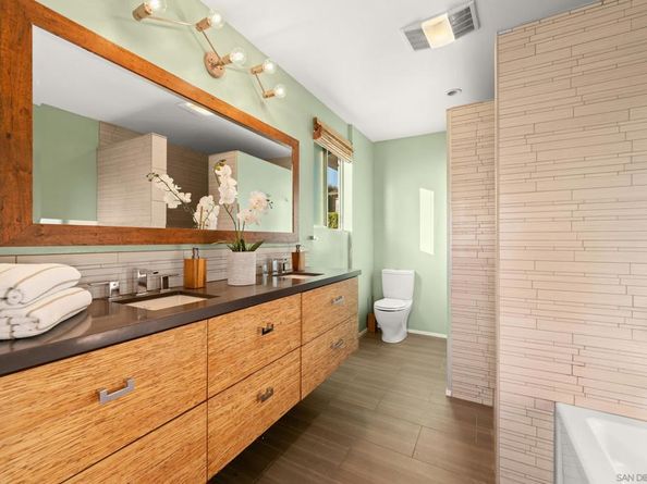 3306 Donna Dr, Carlsbad CA 92008