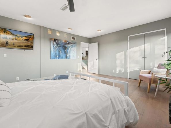 3306 Donna Dr, Carlsbad CA 92008