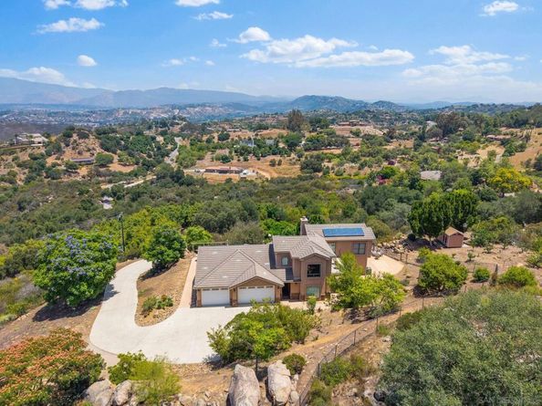 12443 Mirar De Valle, Valley Center CA 92082