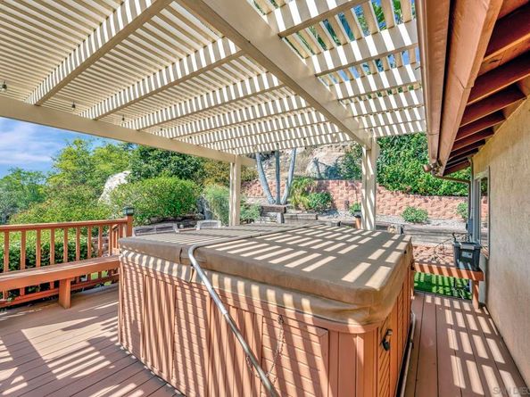 1239 Avocado Summit Dr, El Cajon CA 92019