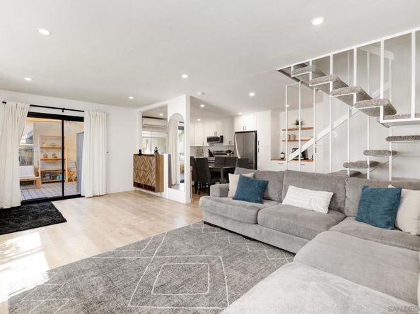 10744 Caminito Bravura, San Diego CA 92108