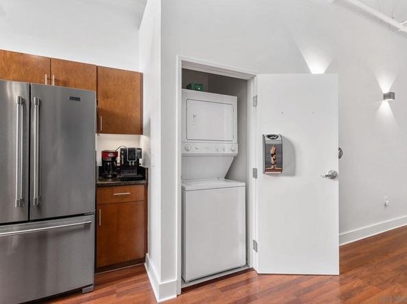 950 6Th Ave 437, San Diego CA 92101