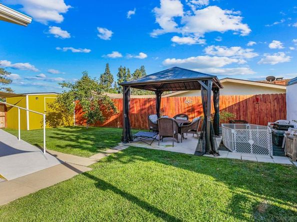 1215 N Broadway, Escondido CA 92026