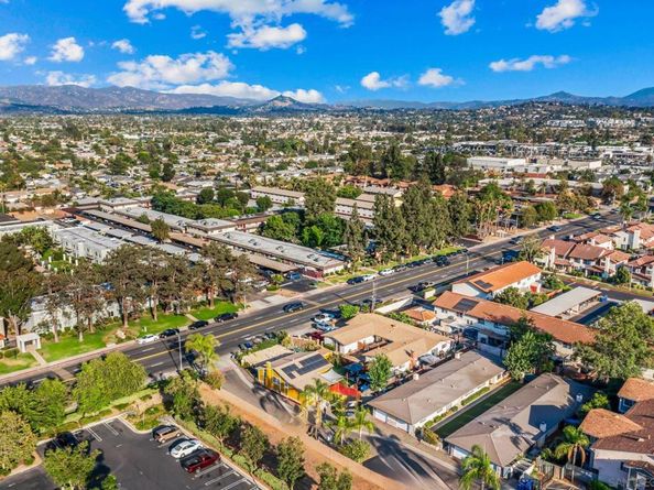 1215 N Broadway, Escondido CA 92026