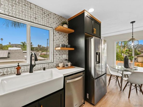 1160 Erica St, Escondido CA 92027