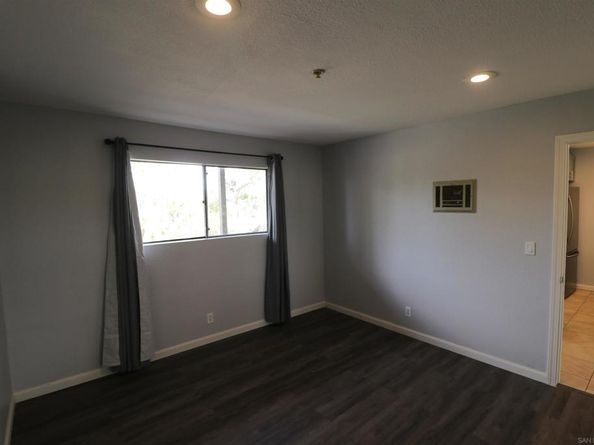 4041 Oakcrest Dr 105, San Diego CA 92105