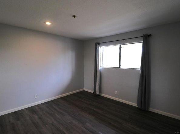 4041 Oakcrest Dr 105, San Diego CA 92105