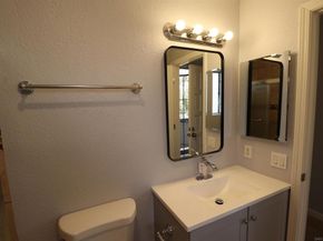 4041 Oakcrest Dr 105, San Diego CA 92105