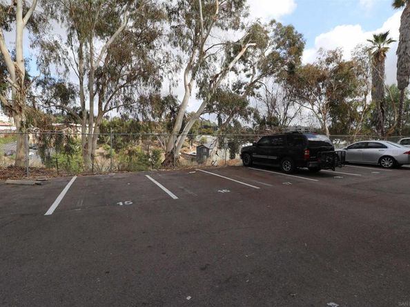 4041 Oakcrest Dr 105, San Diego CA 92105