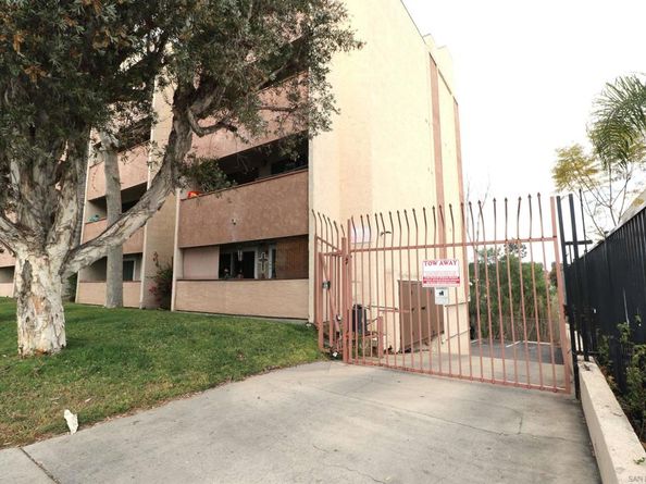 4041 Oakcrest Dr 105, San Diego CA 92105