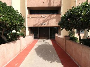 4041 Oakcrest Dr 105, San Diego CA 92105