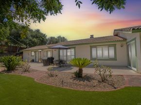 2826 Calle De Malibu, Escondido CA 92029