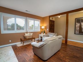 2826 Calle De Malibu, Escondido CA 92029