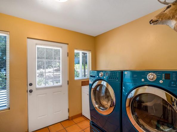 2826 Calle De Malibu, Escondido CA 92029