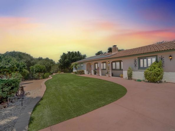 2826 Calle De Malibu, Escondido CA 92029