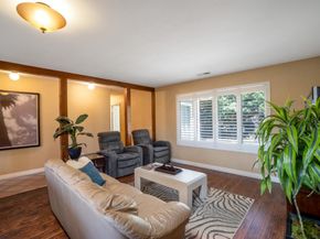 2826 Calle De Malibu, Escondido CA 92029