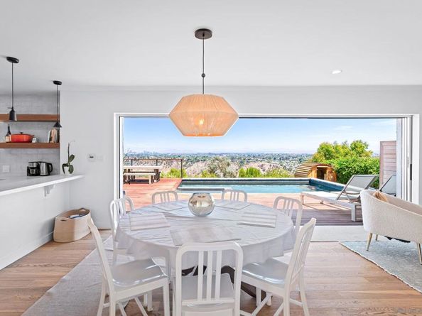 5745 Soledad Mountain Road, La Jolla CA 92037