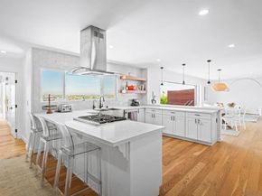 5745 Soledad Mountain Road, La Jolla CA 92037