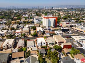 1326 S Bronson Avenue, Los Angeles CA 90019