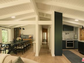 737 Halliday Avenue, Los Angeles CA 90049