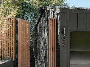 737 Halliday Avenue, Los Angeles CA 90049