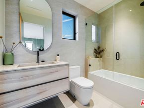 524 N Sierra Bonita Avenue, Los Angeles CA 90036